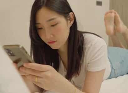 เมื่อฉันกลับถึงบ้านฉันได้พบกับคนรักเก่าของฉันซึ่งฉันเดทกันตลอดทั้งคืน